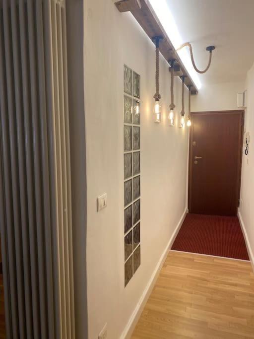 San Lorenzo Apartment In Red 피렌체 외부 사진